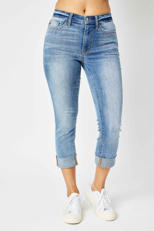 Judy Blue Mid-Rise Cuffed Skinny Capri