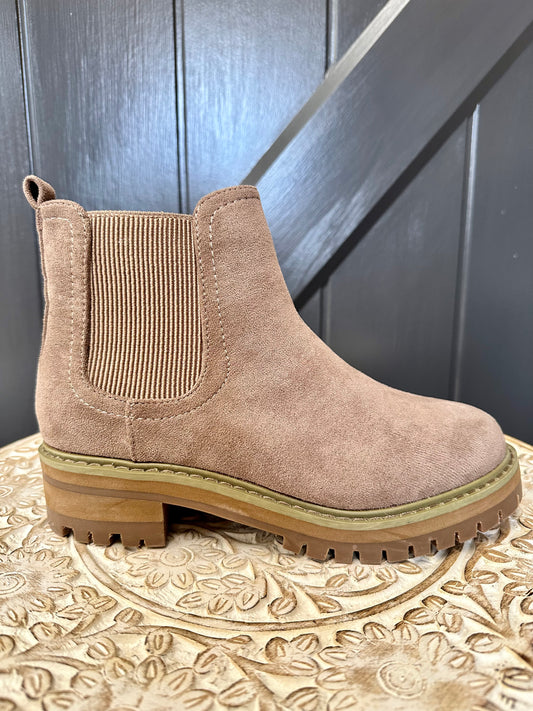 Chelsea Boot